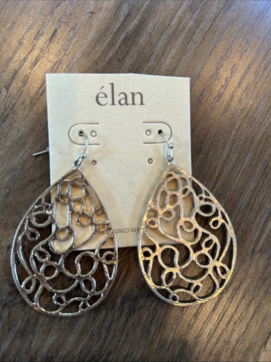 Elan Jewelry - élan Gold Tone Filigree Teardrop Earrings